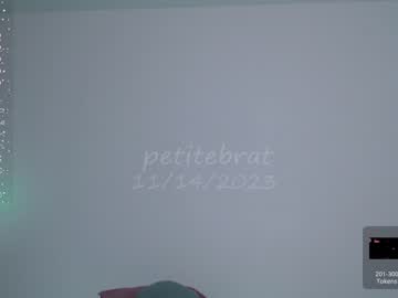 Nude girl petitebrat image #5673046
