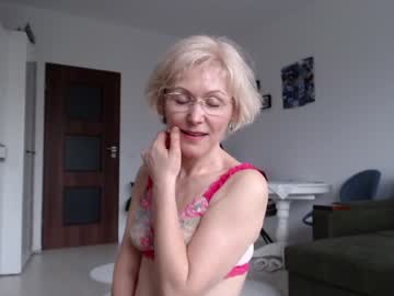 Nude girl jasmin18v image #3989171